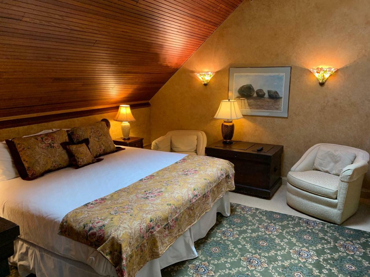 Belfry Inn And Bistro Сандуіч Екстер'єр фото